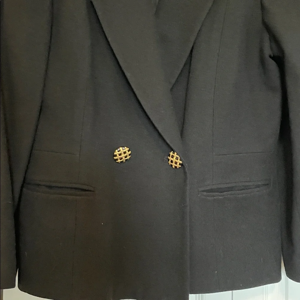 VTG Oleg Cassini Black Blazer double breasted 12P 2 gold/black buttons to close